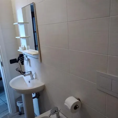 Al Cortile Alojamento de Acomodação e Pequeno-almoço 3*